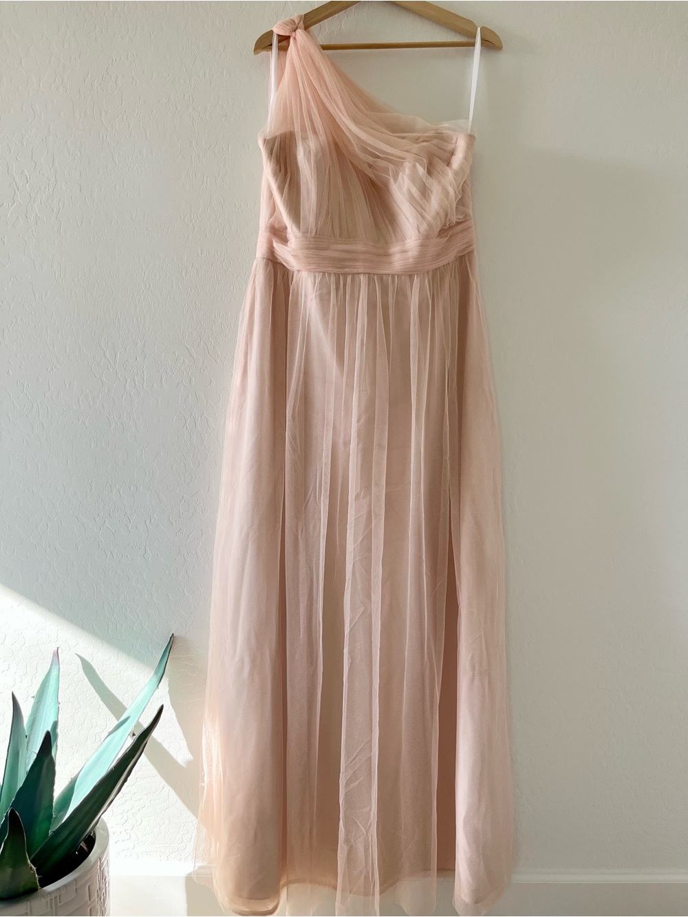 Revelry Bella Tulle Dress | One-Shoulder Blush Pink | Size 14